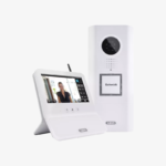 Un interphone de porte_B_O